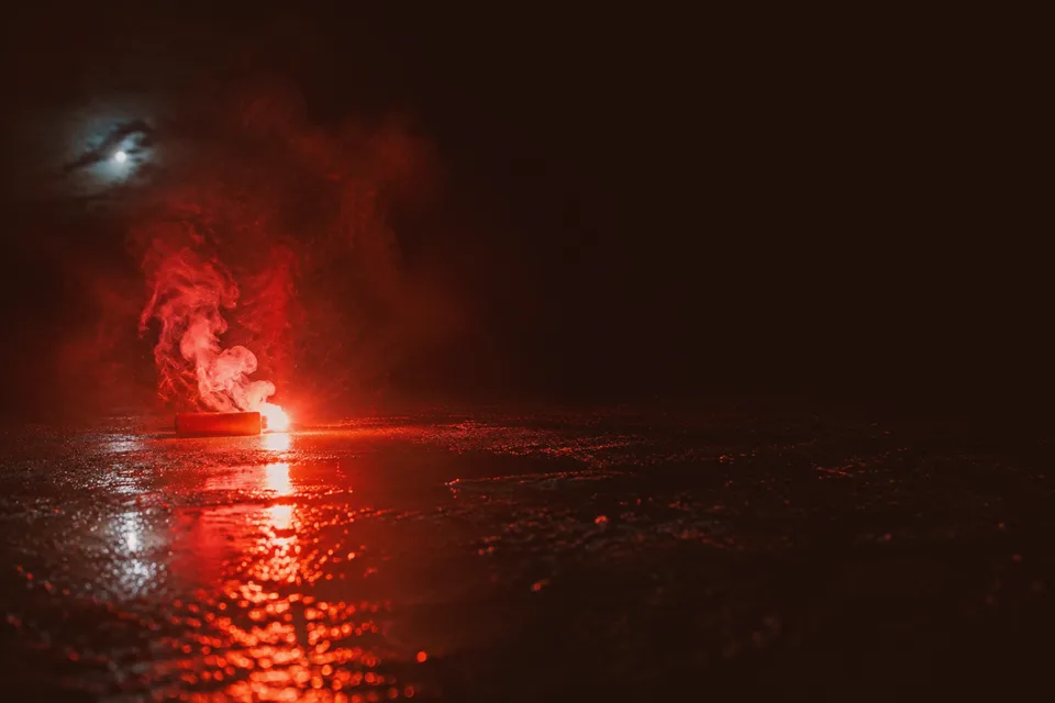 Road Flare, a tool item in Halloween: The Game.